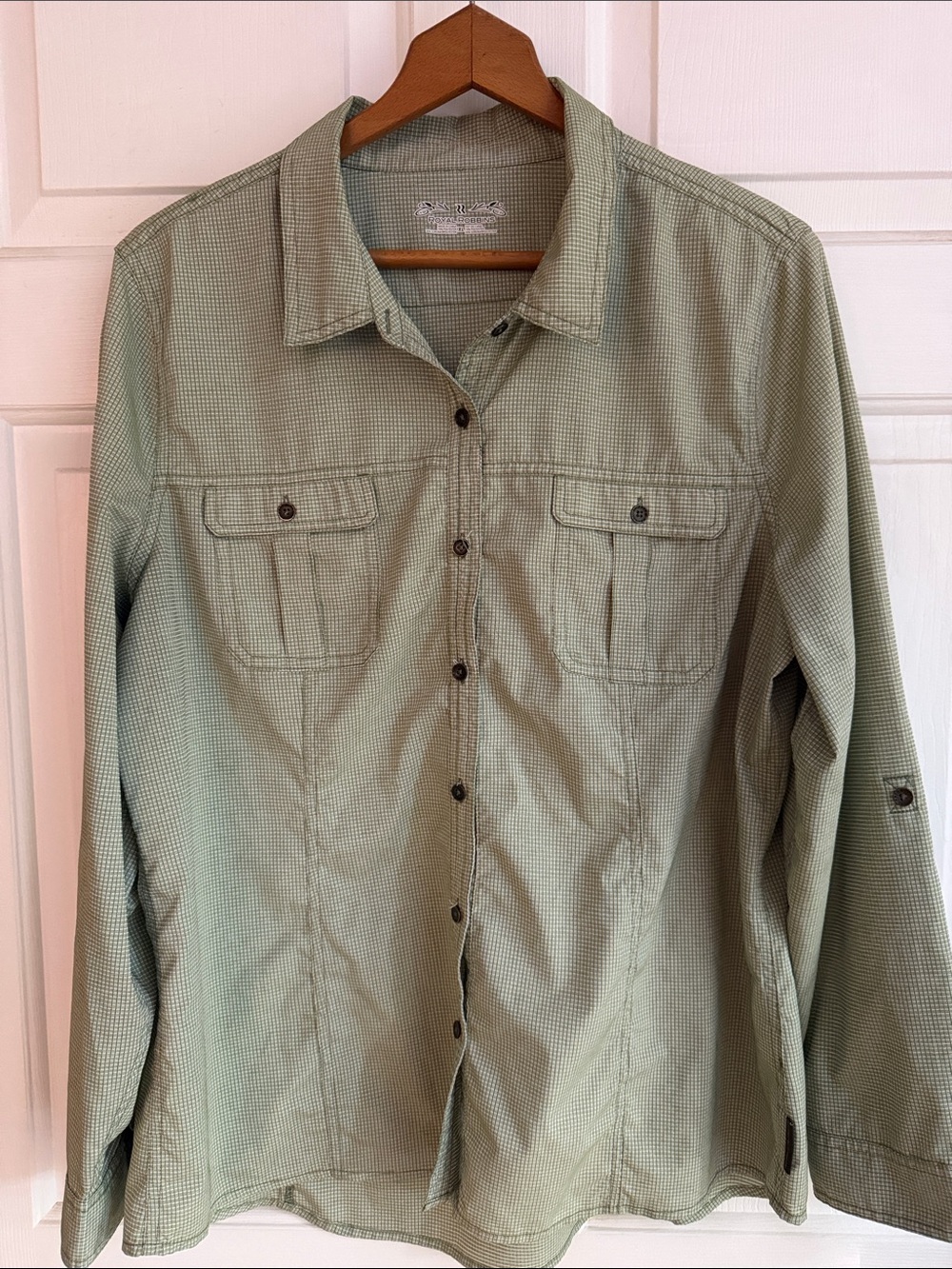Royal Robbins Sage Green Button-Down Utility Shirt